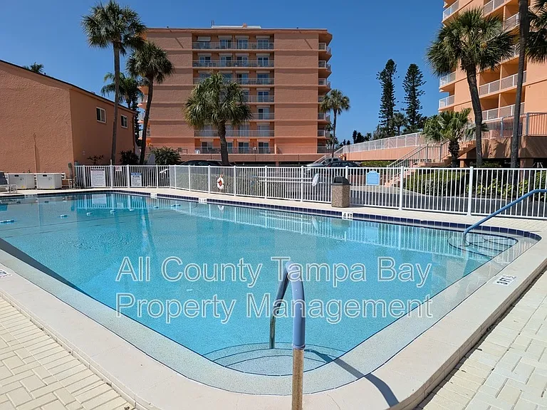 7430 Sunshine Skyway Ln S #201 — Photo 16