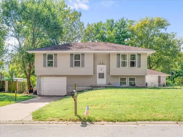 4606 Zebra Ln, Saint Joseph, MO 64506