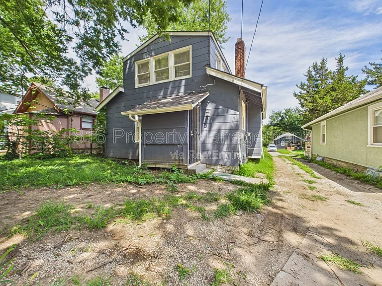 5636 Garfield Ave — Photo 22