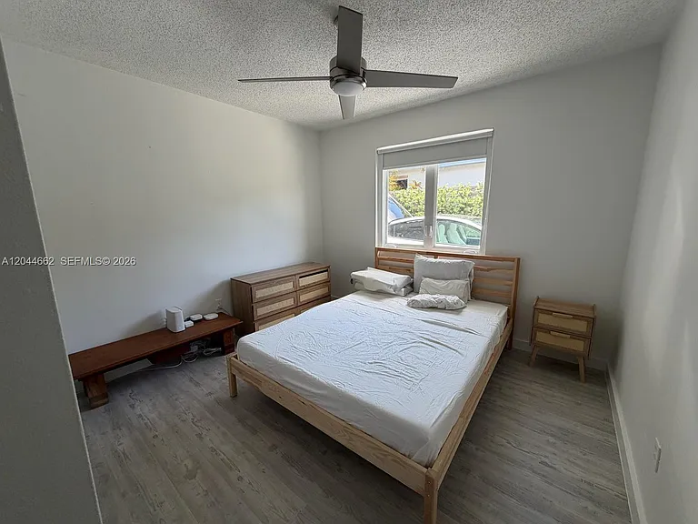 2401 SW 16th Ct — Photo 19