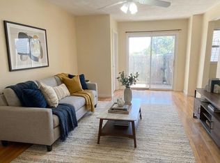 293-295 North Sq #295-1, Boston, MA 02113