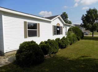 202 Jefferson Ave N, Sebeka, MN 56477