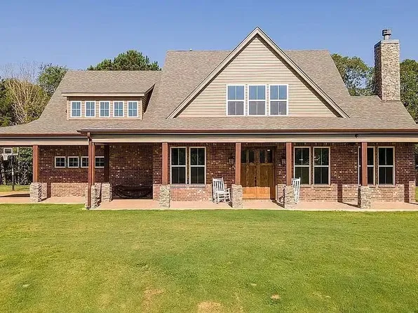 4331 Winding Valley Rd, Byhalia, MS 38611