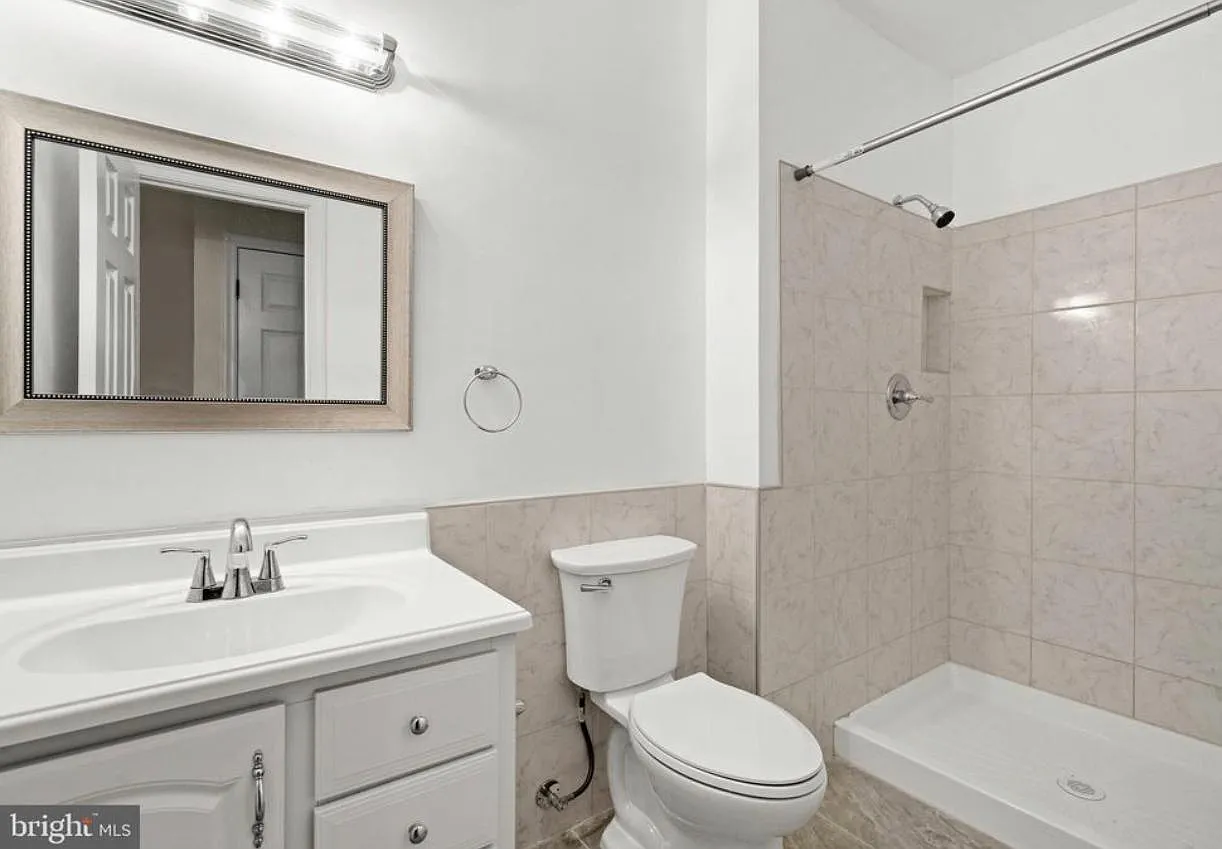 1 bed, 760 sqft, $1,600 — Photo 1
