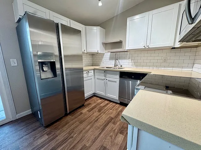 2917 Howard Dr — Photo 3