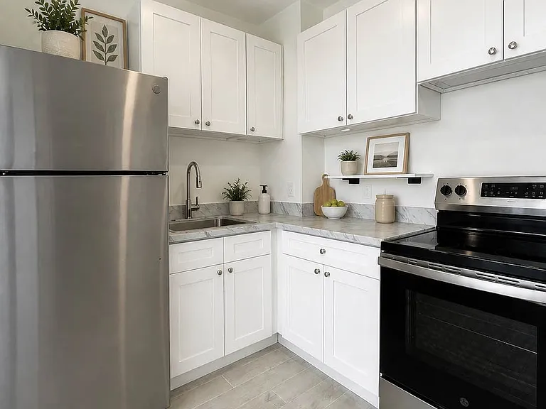 3051 Atlantic Ave #9C — Photo 2