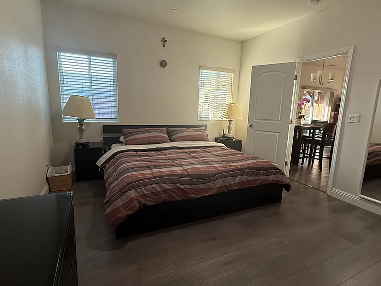 9413 Carter Ct — Photo 9