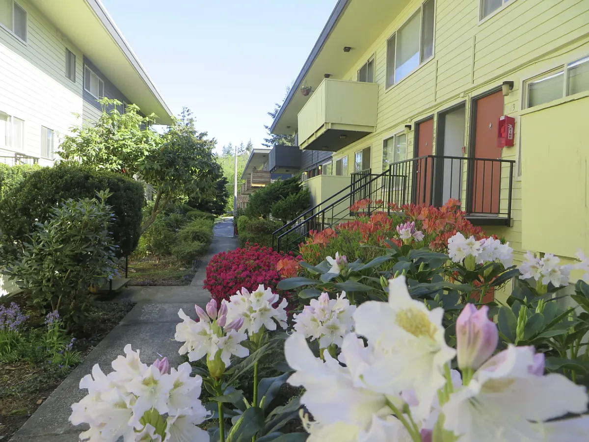 Building Photo - Northwood Apartments