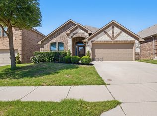 3917 Long Hollow Rd, Roanoke, TX 76262