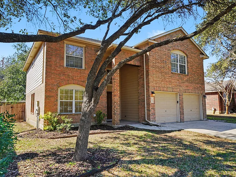 194 Laceleaf Ln — Photo 3