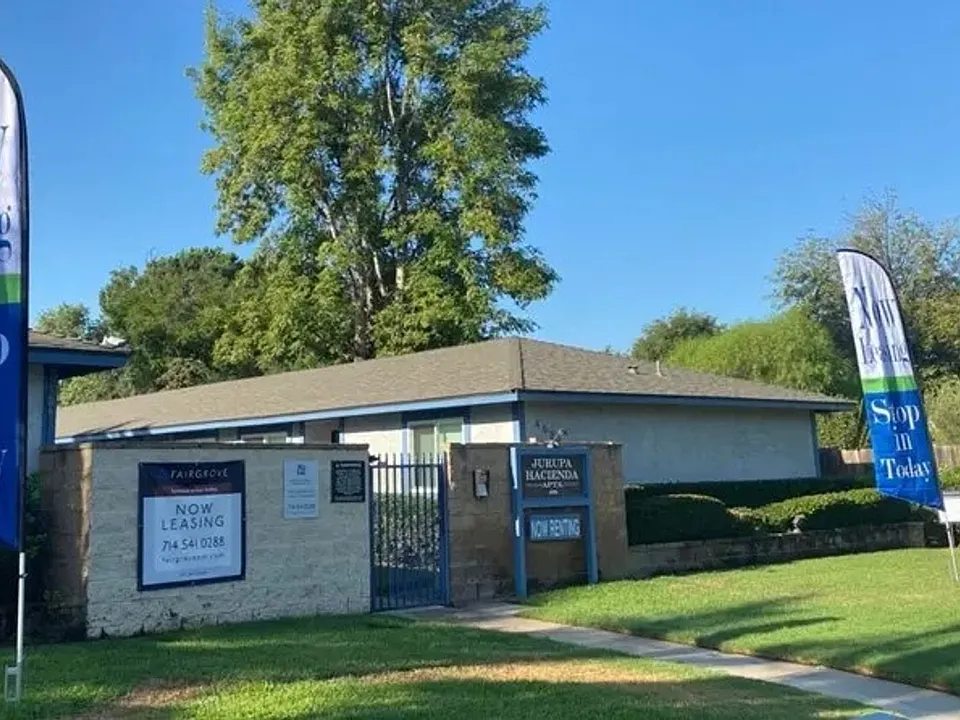 4680 Jurupa Ave