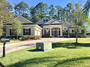 1113 E Dandridge Ln, St Johns, FL 32259