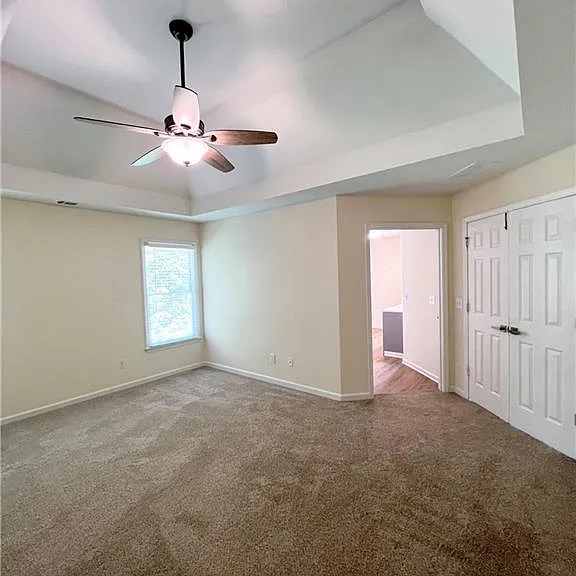 350 Laurel Glen Xing — Photo 27