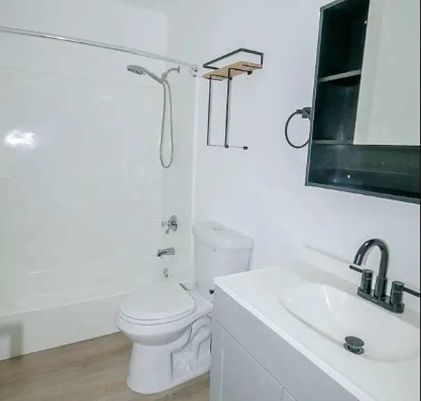 4341 Texas St — Photo 9