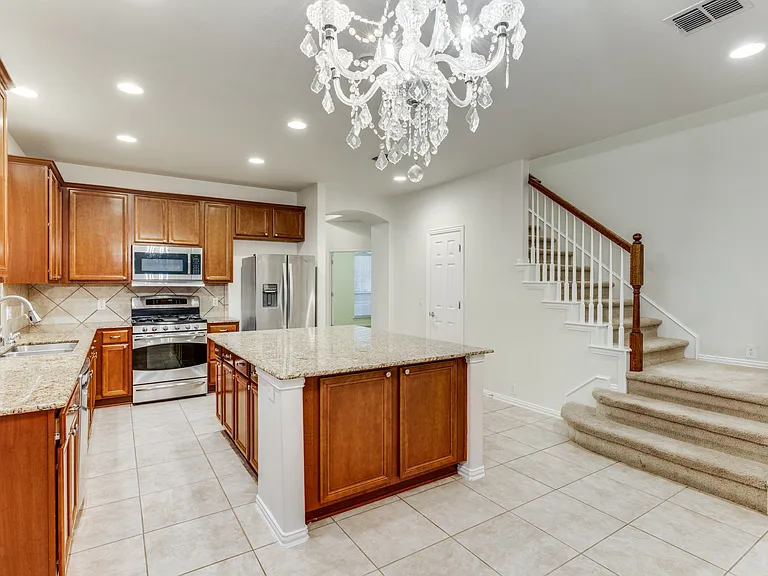 592 Burning Oak Dr — Photo 14