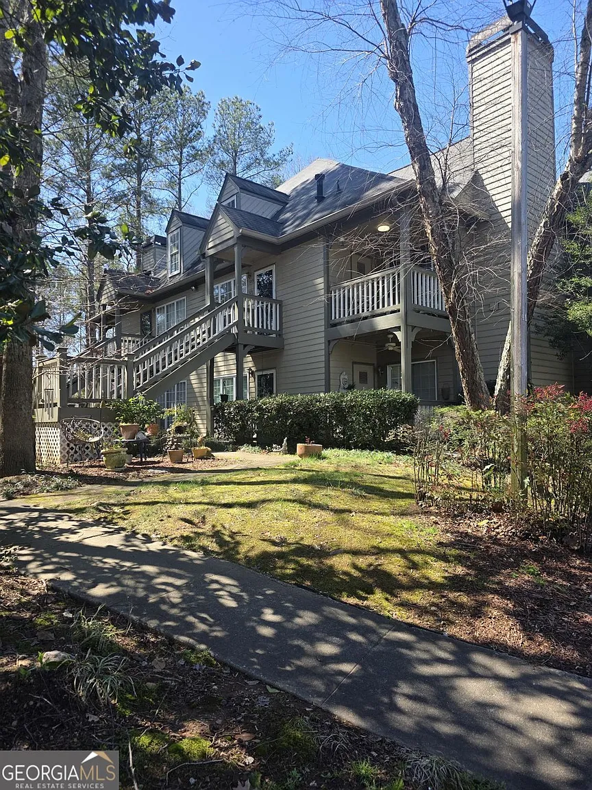 105 Mill Pond Ct SE photo 1