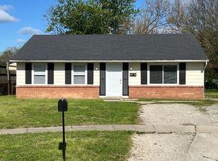 5422 Revere Dr, Louisville, KY 40218