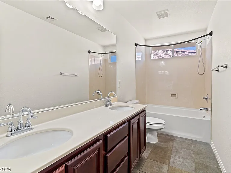 758 London Eye Ct — Photo 39