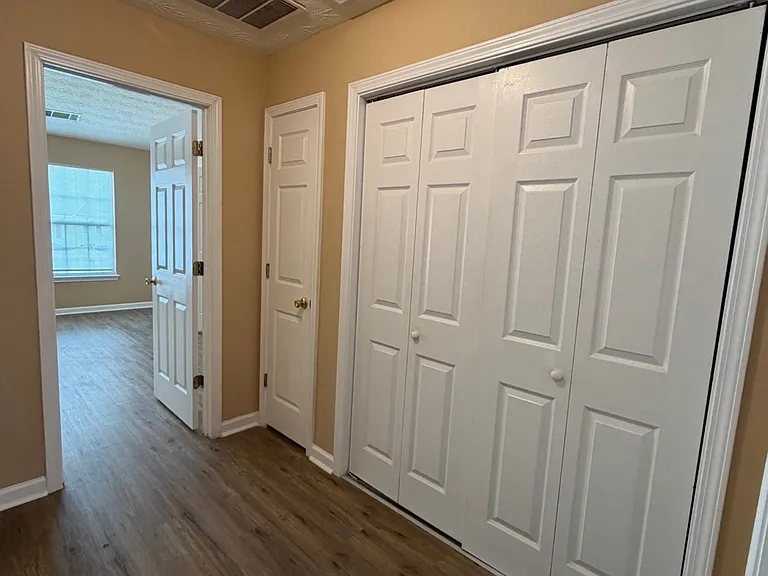 644 Kenridge Dr — Photo 25