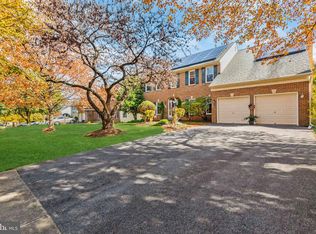 10400 Grandhaven Ave, Upper Marlboro, MD 20772