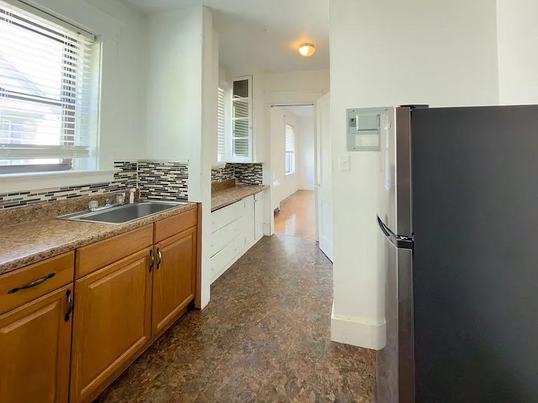 644-646 Orange St — Photo 34