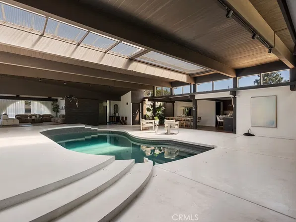 3007 Java Rd, Costa Mesa, CA 92626
