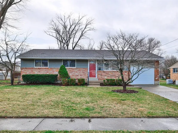 1955 Rollins Dr, Loveland, OH 45140