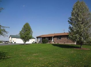 545 Old Carlisle Rd, Biglerville, PA 17307