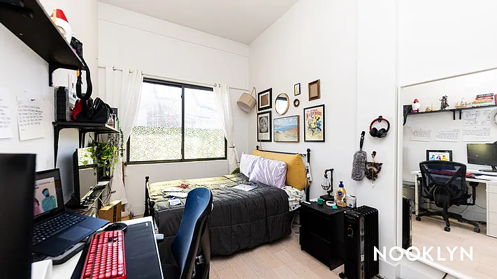 Rented by Nooklyn NYC LLC | media 6