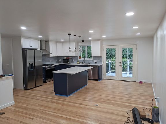 kitchen + dining