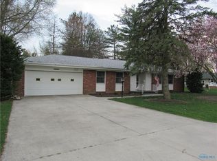 201 Thompson St, Fayette, OH 43521