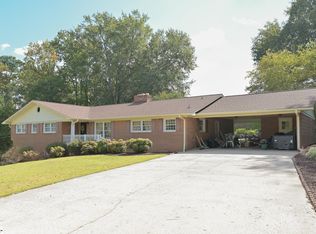 2 Northway Dr, Taylors, SC 29687