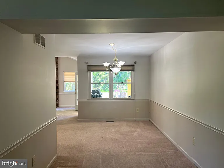 3576 Windridge Dr — Photo 7