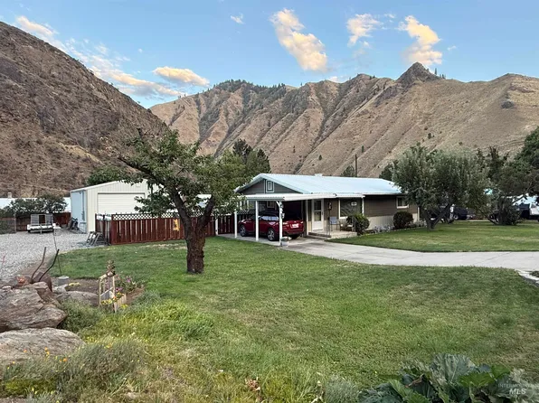 516 S Main St, Riggins, ID 83549