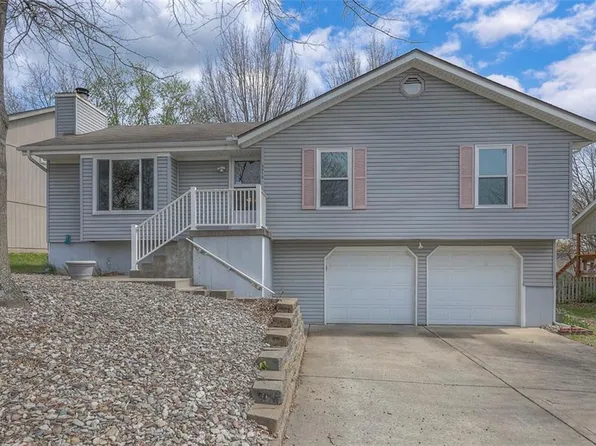 3313 Aztec Ct, Independence, MO 64057