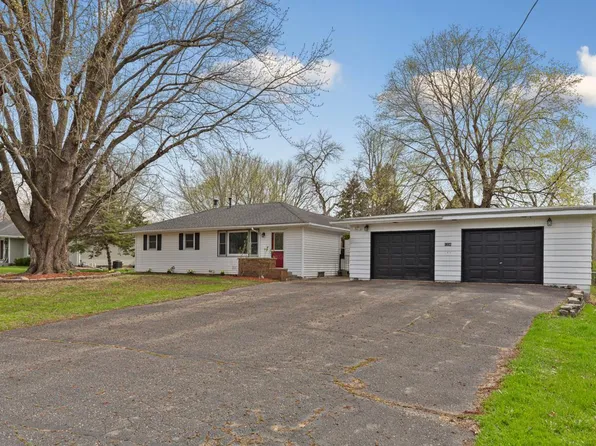1336 Glynview Trl, Faribault, MN 55021