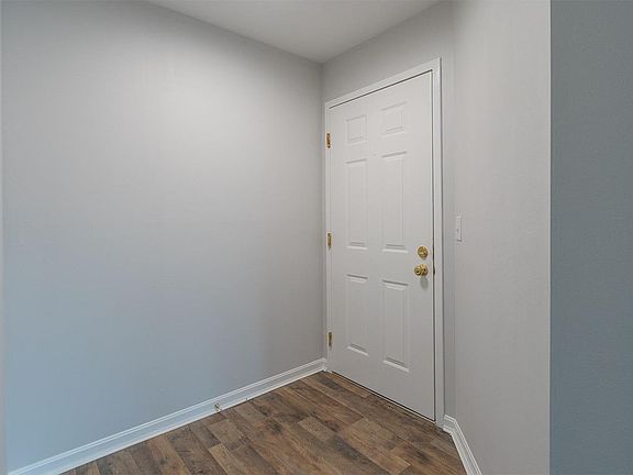 3rd image of 9620 Crosley Farm Dr Unit 29