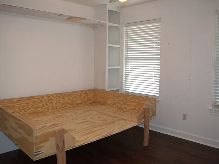 106 Corcoran Dr — Photo 14