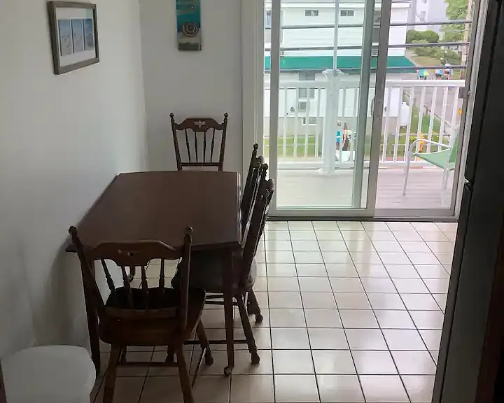 42 E Grand Ave #42B — Photo 7