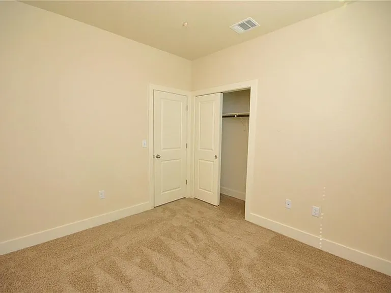 2222 Creekside Ln #C — Photo 24