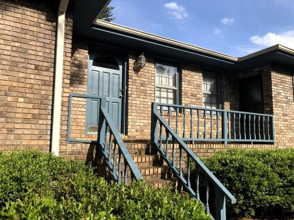 3292 Holly Springs Rd NE, Marietta, GA 30062