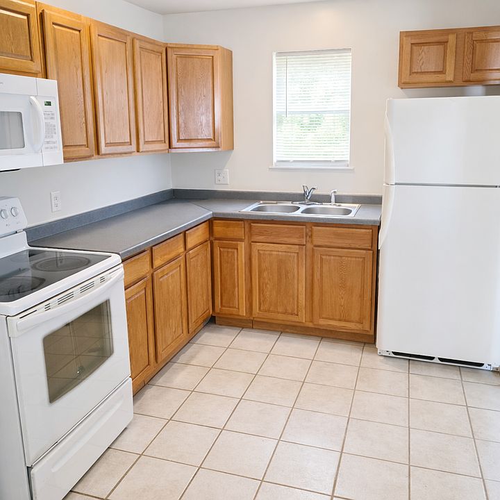 1st image of 718 Connor St #A