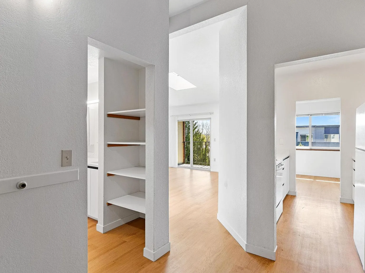 Maplewood Apartments One Month Free! — Photo 4
