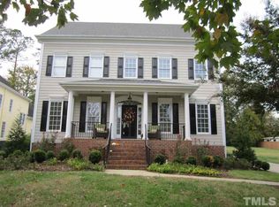 3209 Tall Tree Pl, Raleigh, NC 27607