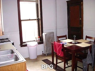 3rd image of 1546 N La Salle Dr APT 303