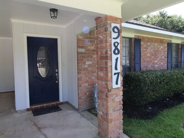 9817 Mint Dr, Baton Rouge, LA 70809