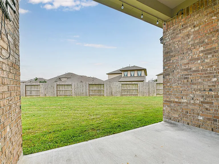 12617 White Cove Dr — Photo 49