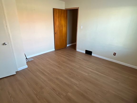 4th image of 1101 S 20th Ave #1