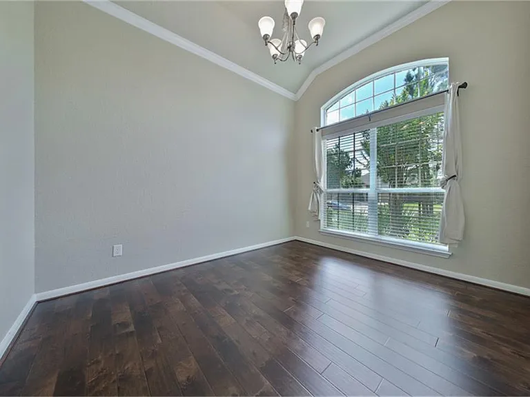 139 Sweet Leaf Grove Ln — Photo 10