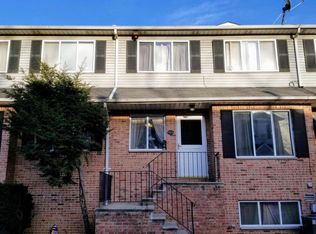 22 Seneca Loop, Staten Island, NY 10314